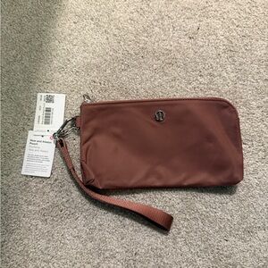 Lululemon Athletica Brown Toiletry Bag Quilted Design